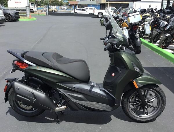 New/Used,Piaggio,Yamaha,Ducati,supersport,sportbike